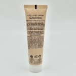 کرم ضدجوش رنگی ژیناژن رنگ بژ روشن