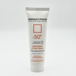 ضد آفتاب بی رنگ پوست خشک SPF50