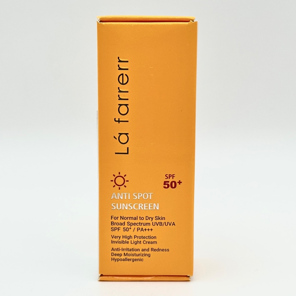 کرم ضد آفتاب و ضدلک بی رنگ SPF50 مناسب پوست خشک و معمولی لافارر