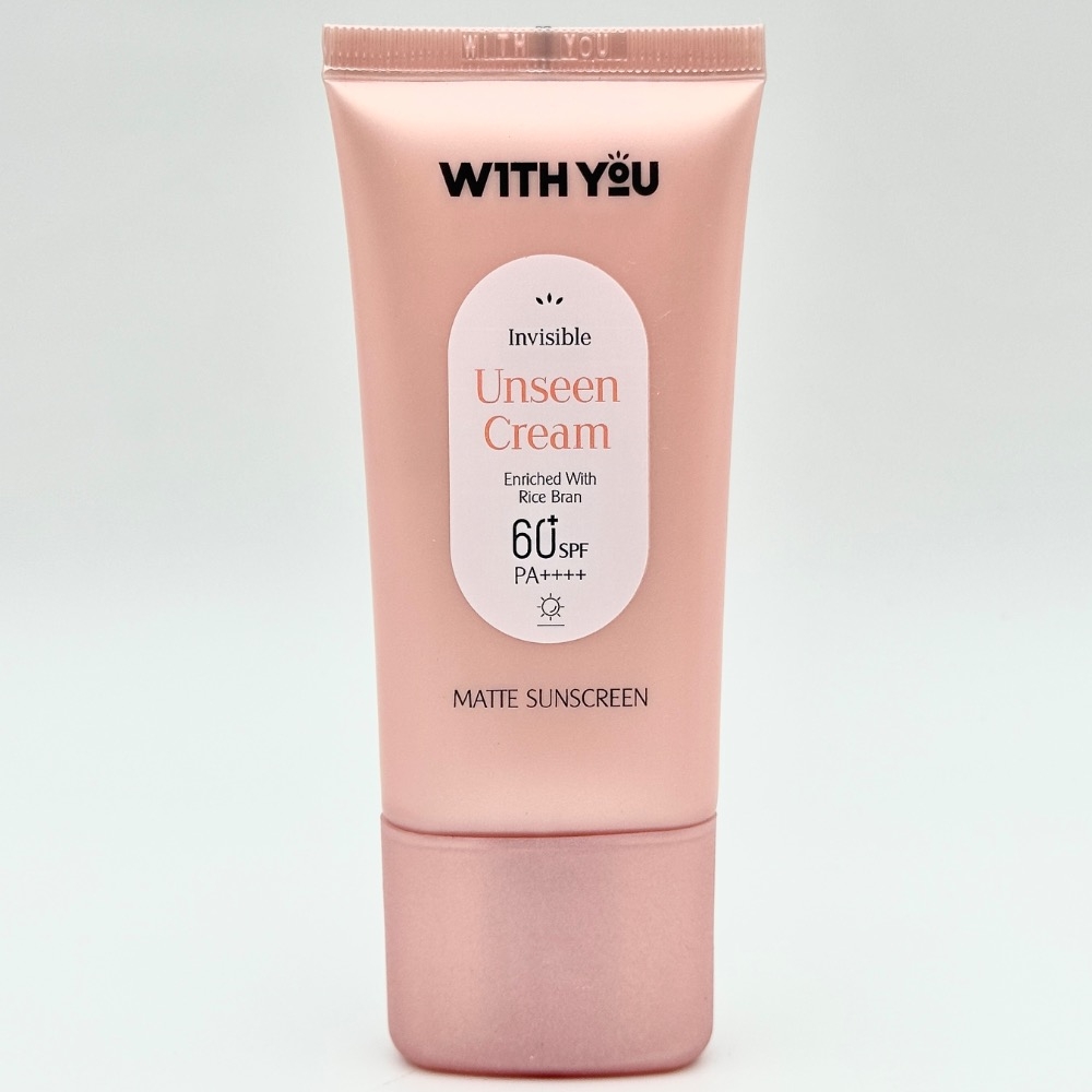 ضدآفتاب کرمی مات بی رنگ SPF60 صورت و بدن مناسب انواع پوست ویت یو