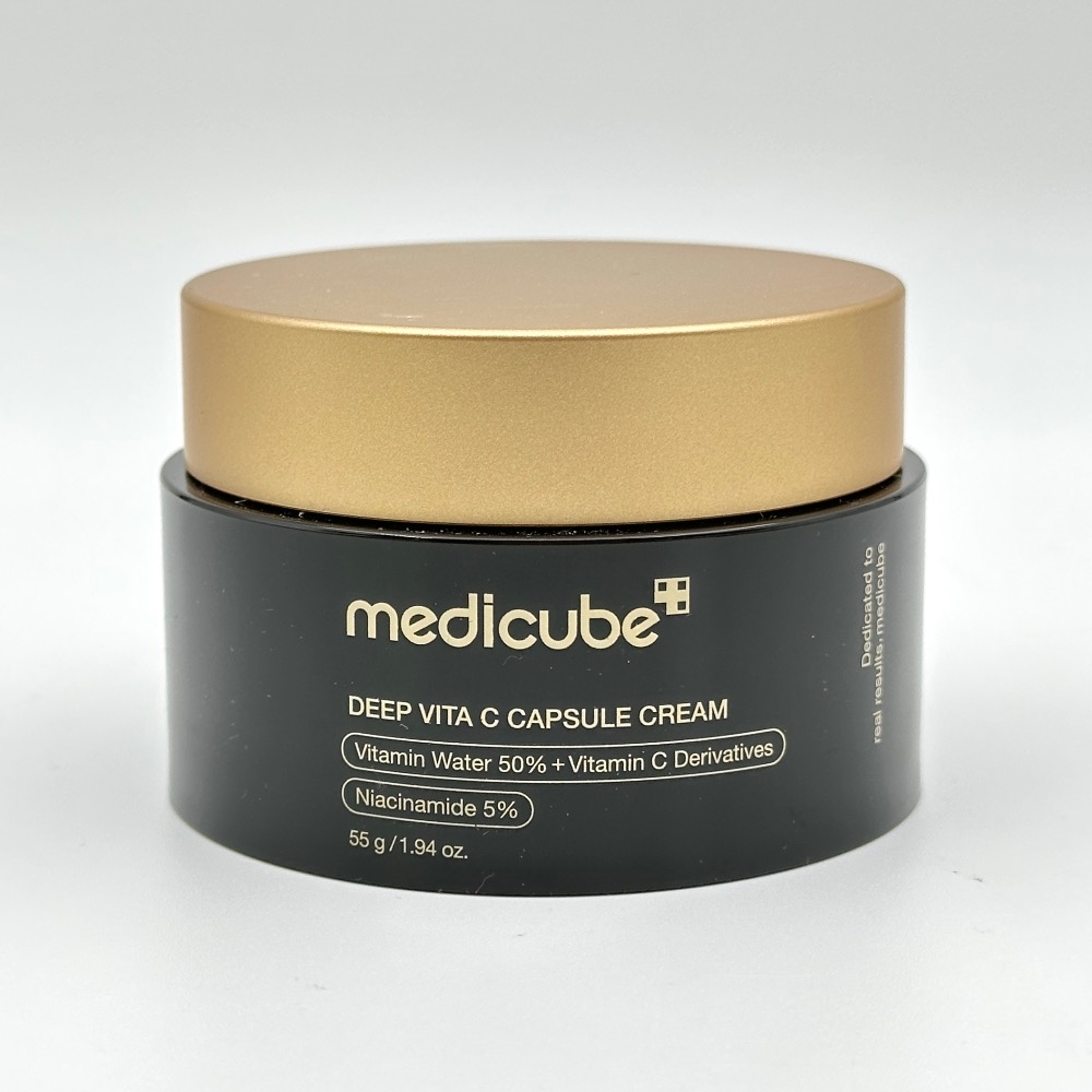 کرم کپسولی ویتامین C مدی کیوب روشن کننده و جوانساز مناسب انواع پوست