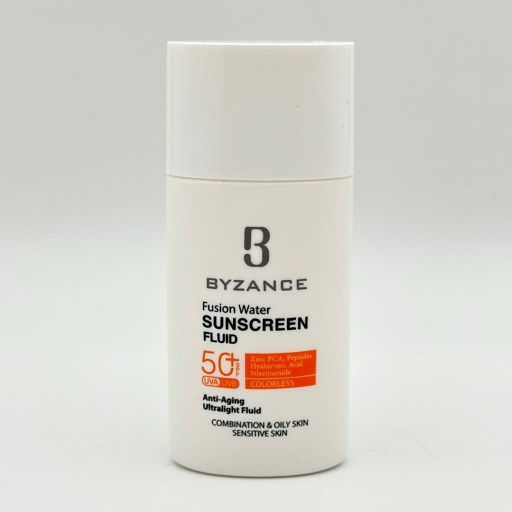 فلوئید ضد آفتاب فیوژن واتر بیزانس SPF50 مناسب انواع پوست